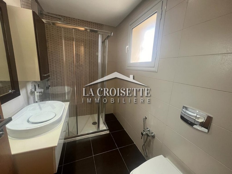 Appartement S+4 avec chambre de service au Lac 2